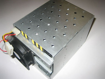 iStar BPN-350SAS modified - botton air intake holes and 80mm fan